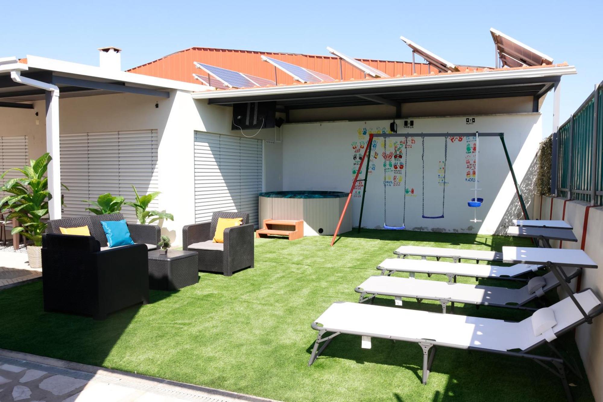 *Private Outdoor Area* 300M-Beach, Swing/No Stairs Sao Martinho do Porto Εξωτερικό φωτογραφία